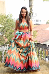 Poojitha Ponnada Photos