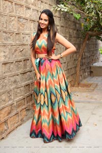 Poojitha Ponnada Photos