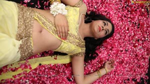 Sakshi Chaudhary Wallpapers