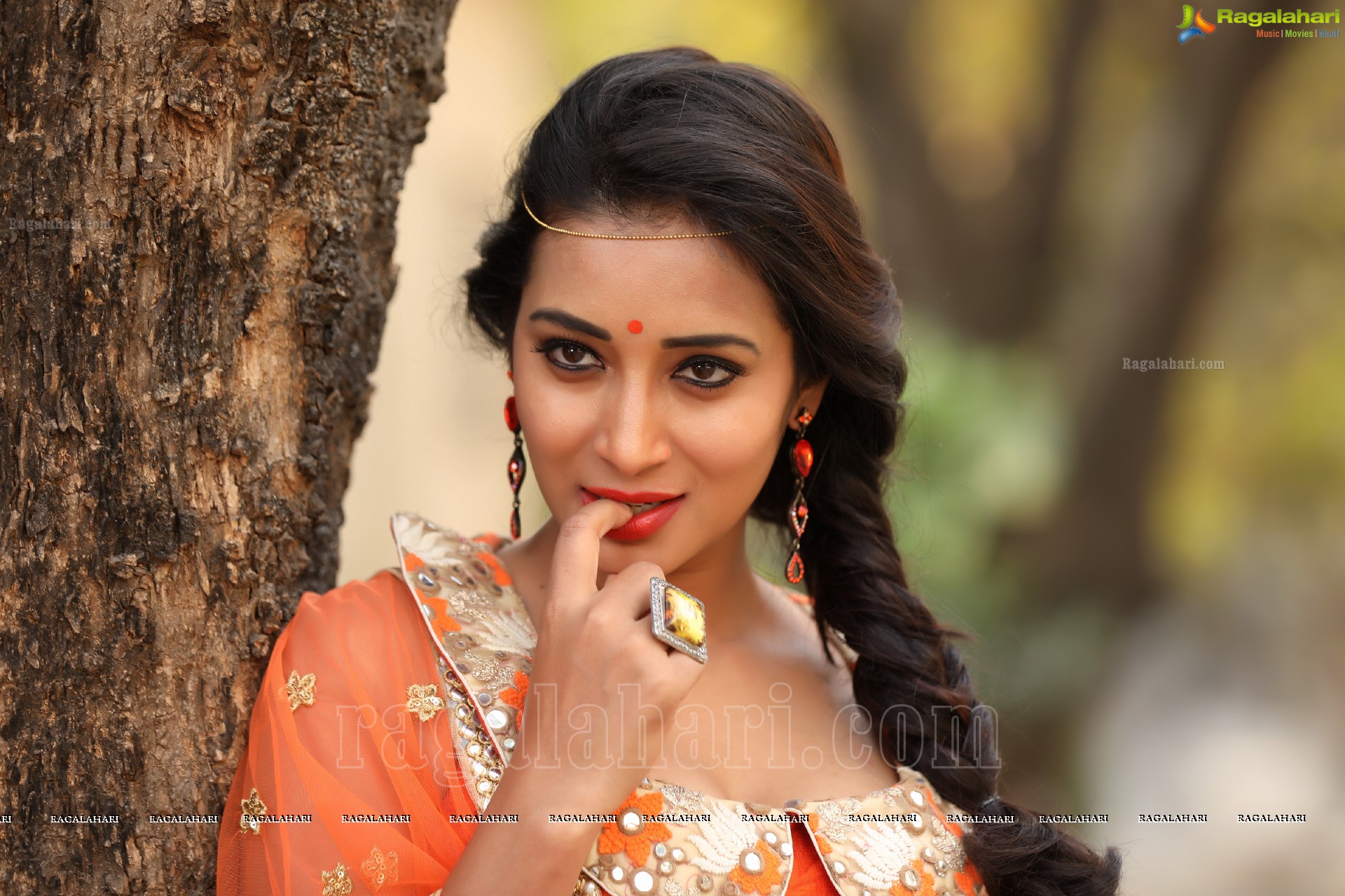 Bhanu Tripathi (Exclusive) (High Definition)