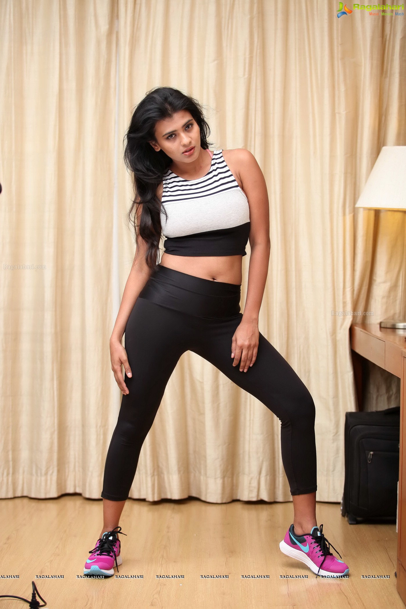 Hebah Patel (Posters)