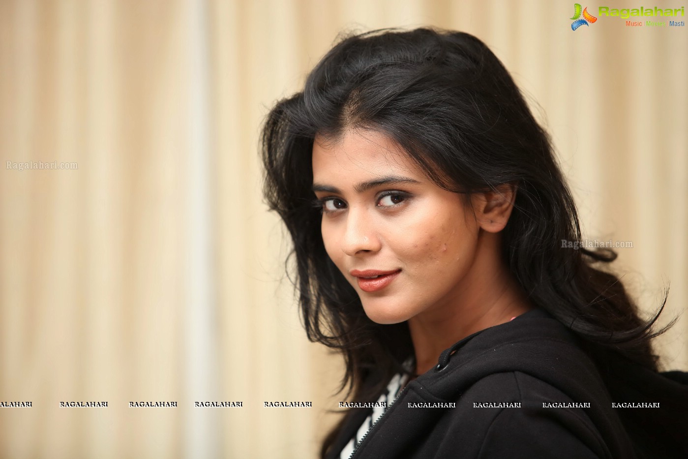 Hebah Patel (Posters)