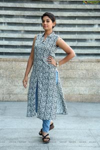 Television Actress Karuna latest photos