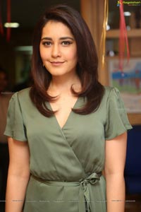 Raashi Khanna