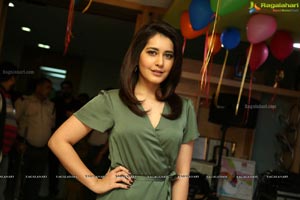 Raashi Khanna