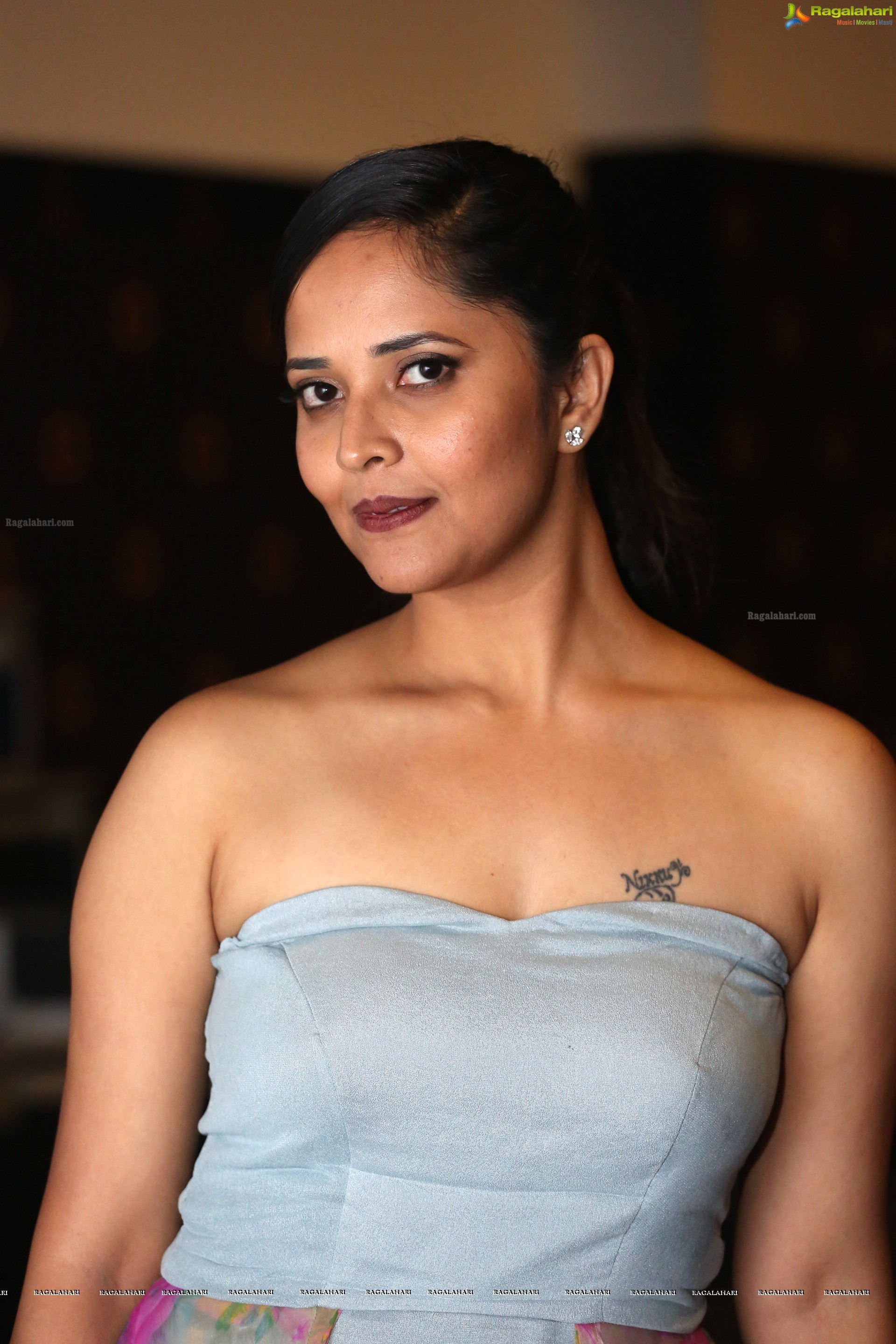 Anasuya Bharadwaj at Gayatri Audio Launch (High Definition)