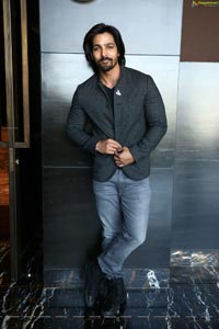 Harshvardhan Rane at Diva Galleria Jewellery Fashion Show 