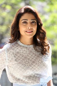 Shriya Saran 