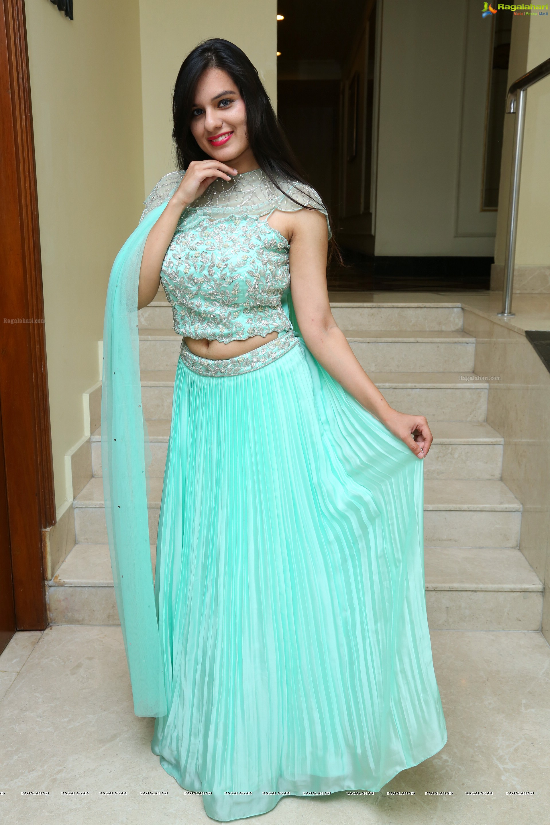 Kanika at Petals Exhibition (High Definition)