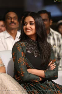 Thaanaa Serndha Koottam Actress Keerthy Suresh Photos