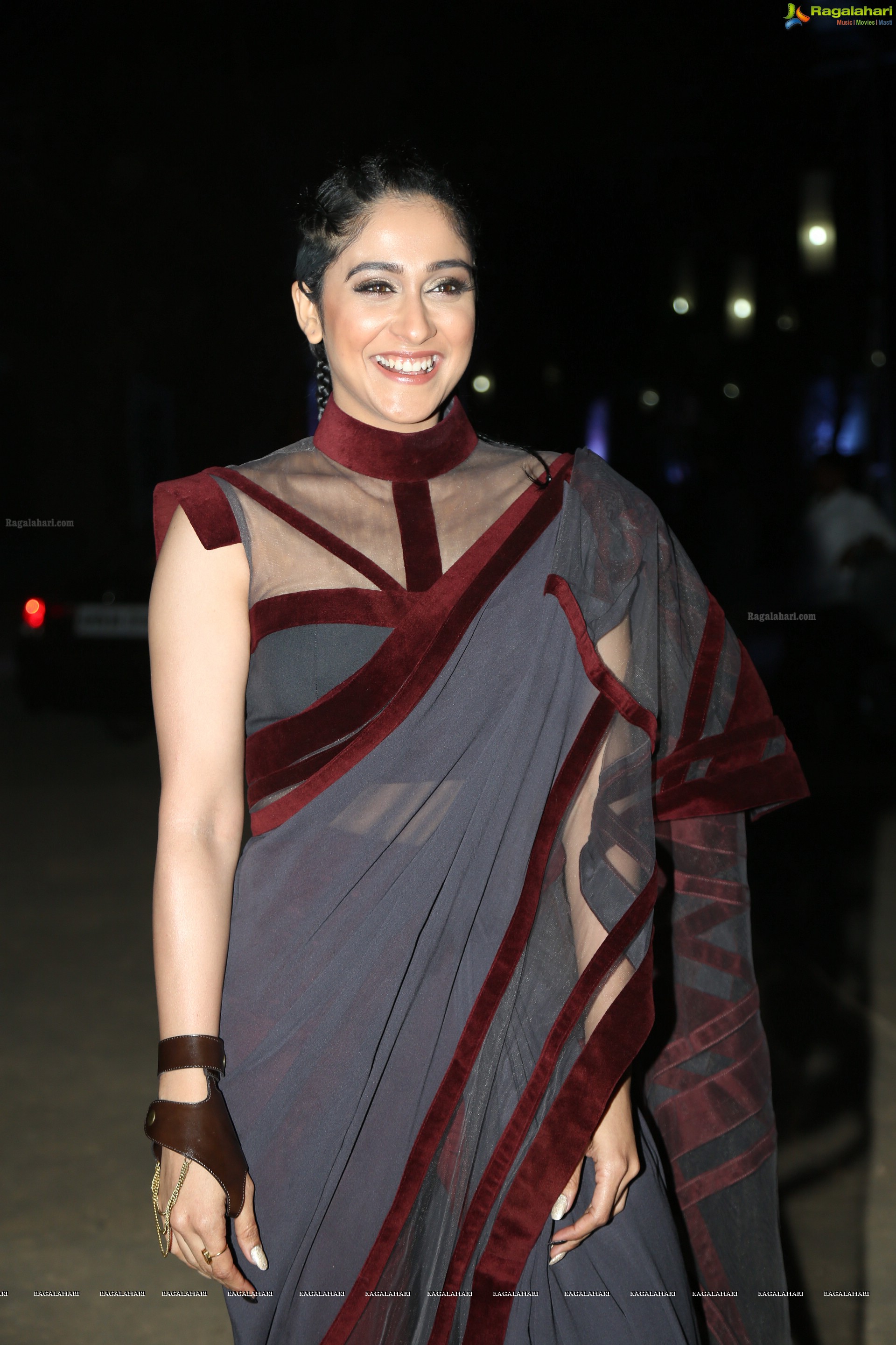 Regina Cassandra at Awe Pre-release (High Definition)