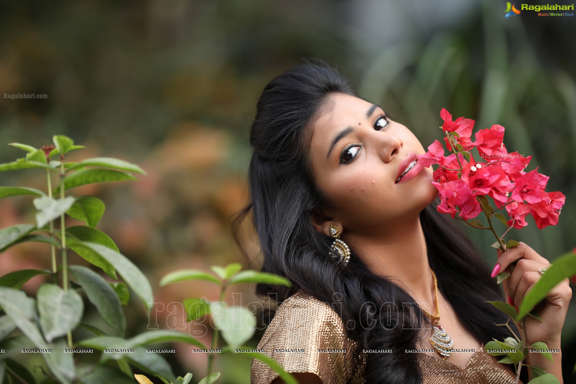 Mounika (Exclusive) (High Definition)