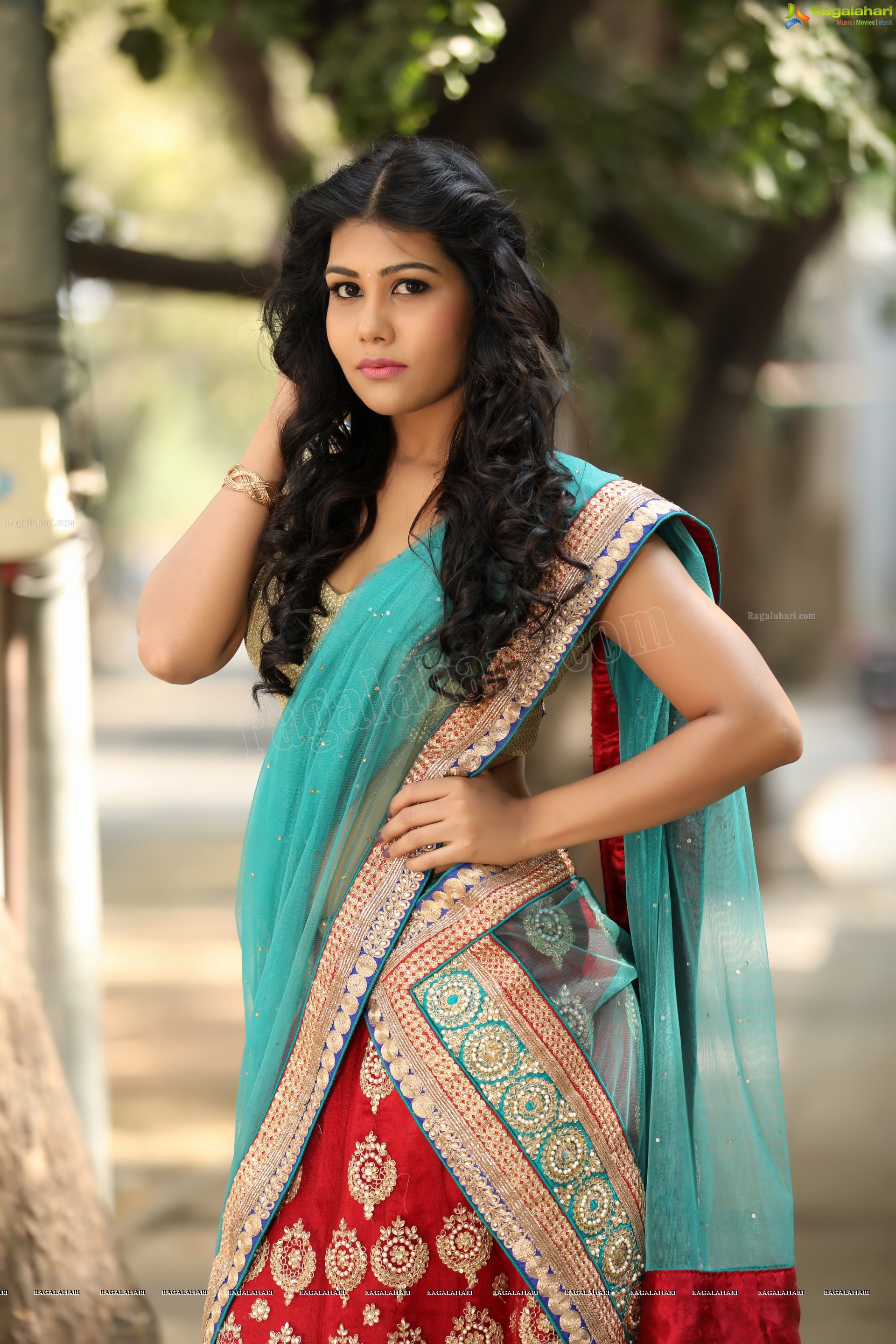 Rachana Smith (Exclusive) (High Definition)