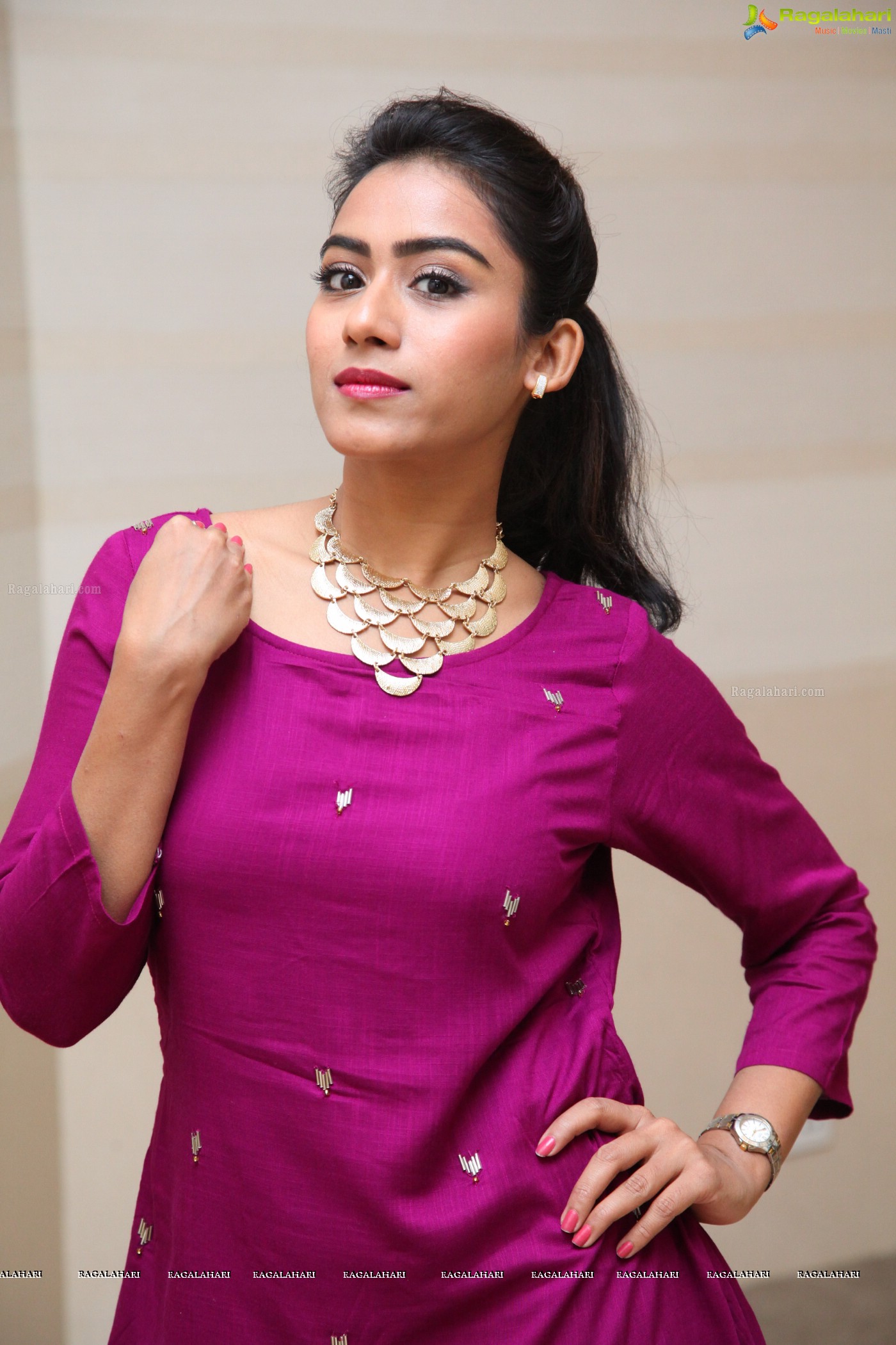 Preethi Singh at Style Bazaar Fashion Expo 2018 Grand Fashion Showcase (Posters)