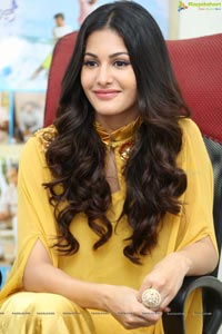 Amyra Dastur