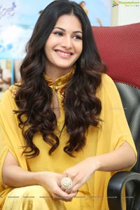 Amyra Dastur