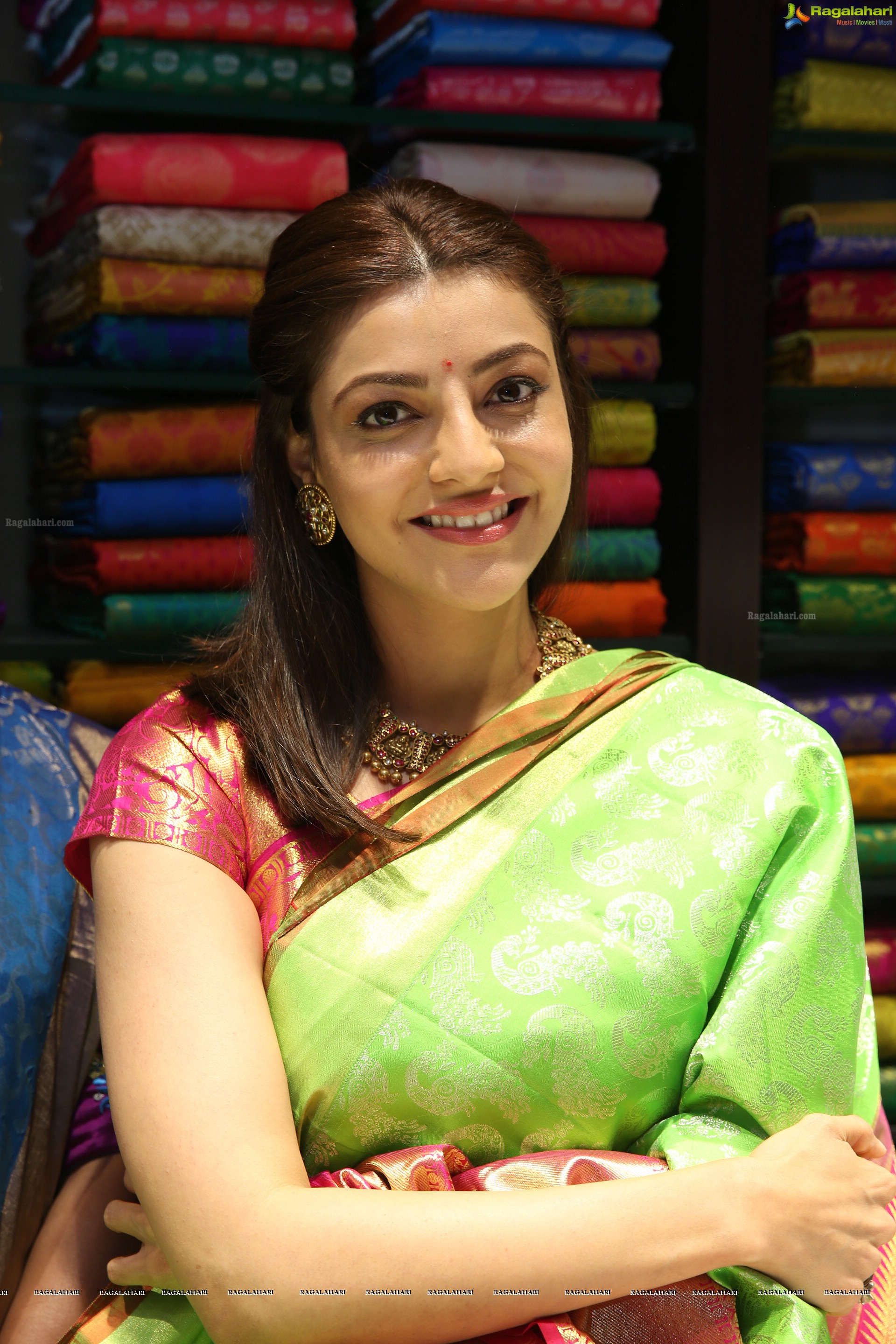 Kajal Aggarwal at Maangalya Shopping Mall Launch - HD Gallery