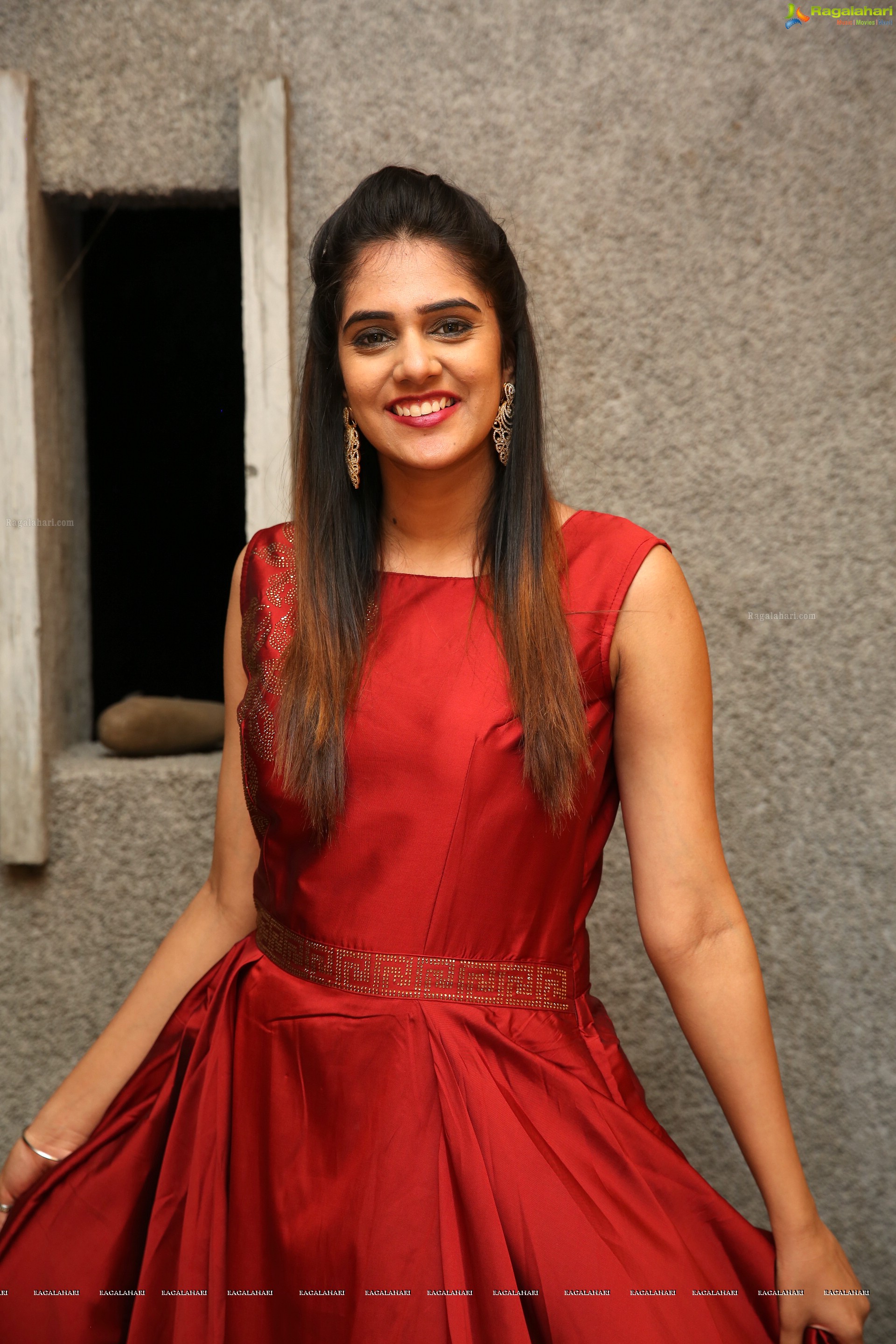 Kritya Sudha Karda @ Mini Fashion Show at Sapthparni - HD Gallery