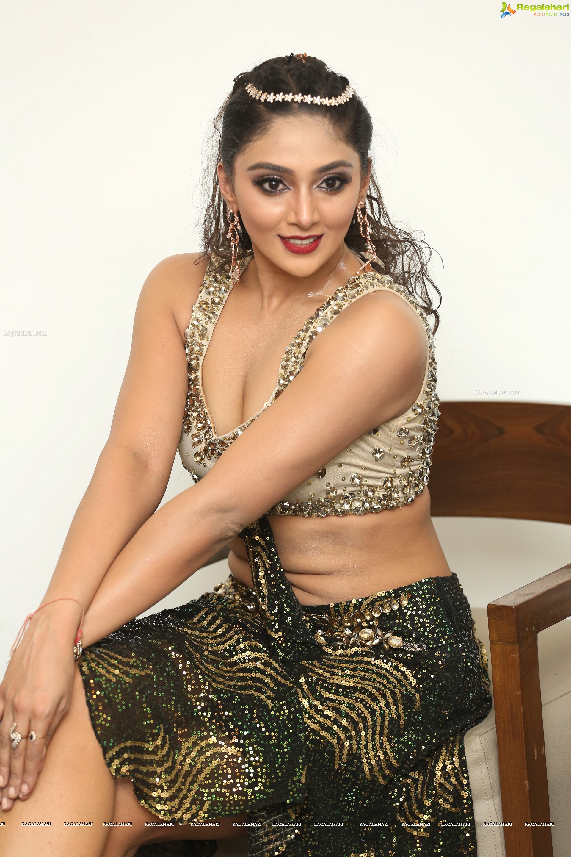 Natasha Doshi @ Bang Bang New year 2019 Celebrations - HD Gallery