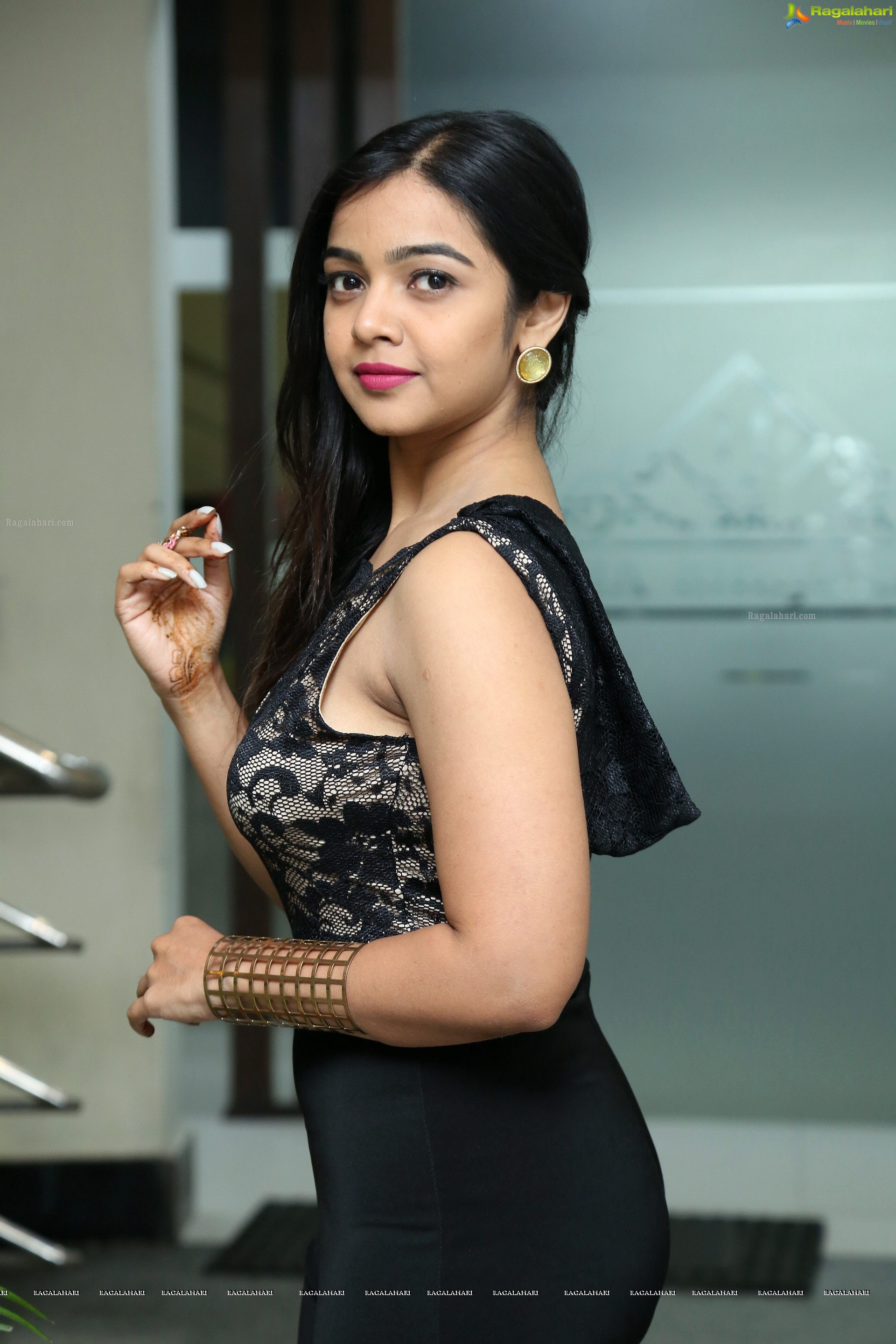 Nithya Shetty @ Vivaha Bhojanambu Terrace Open Air Lounge Opening - HD Gallery