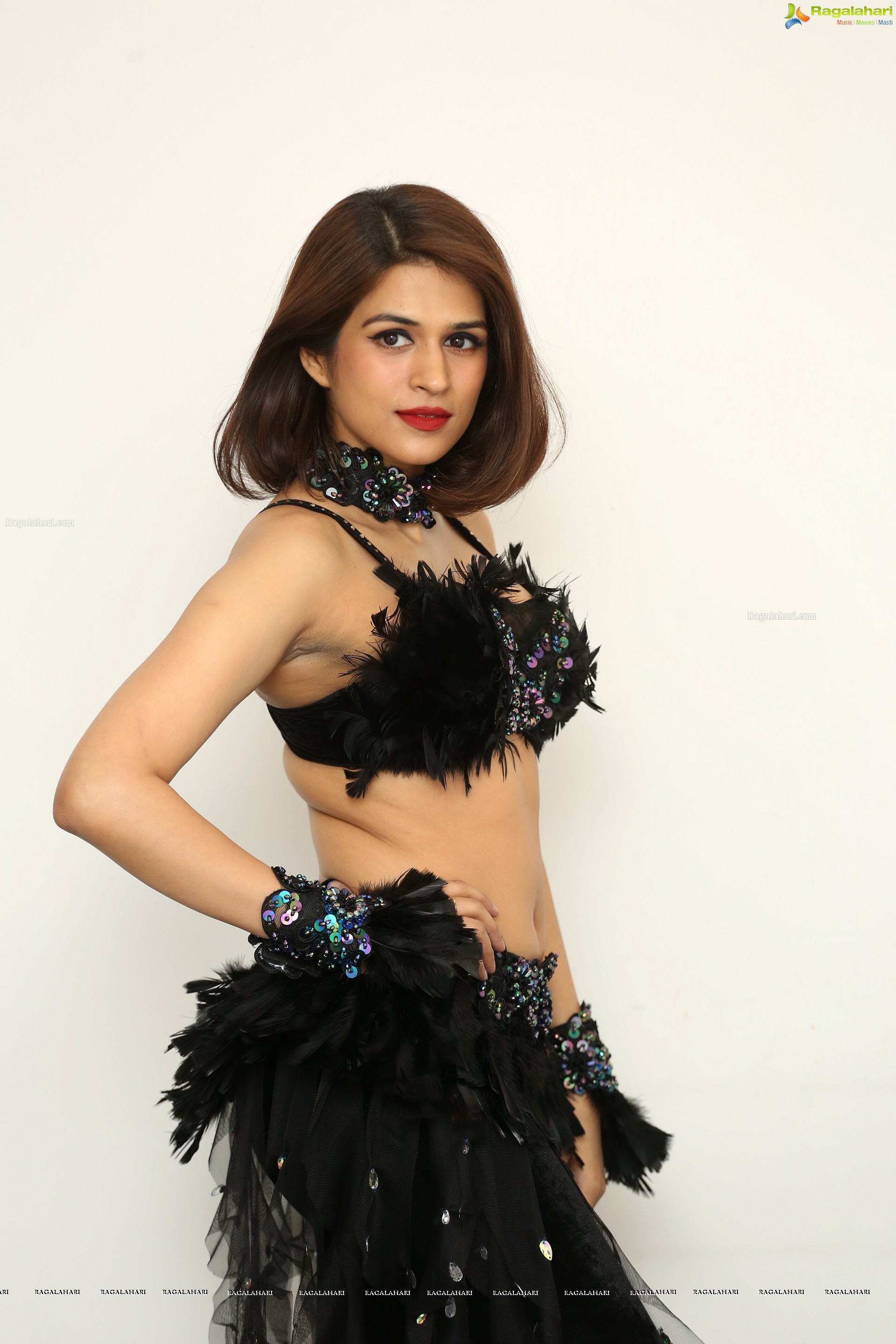 Shraddha Das @ Bang Bang New year 2019 Celebrations - HD Gallery