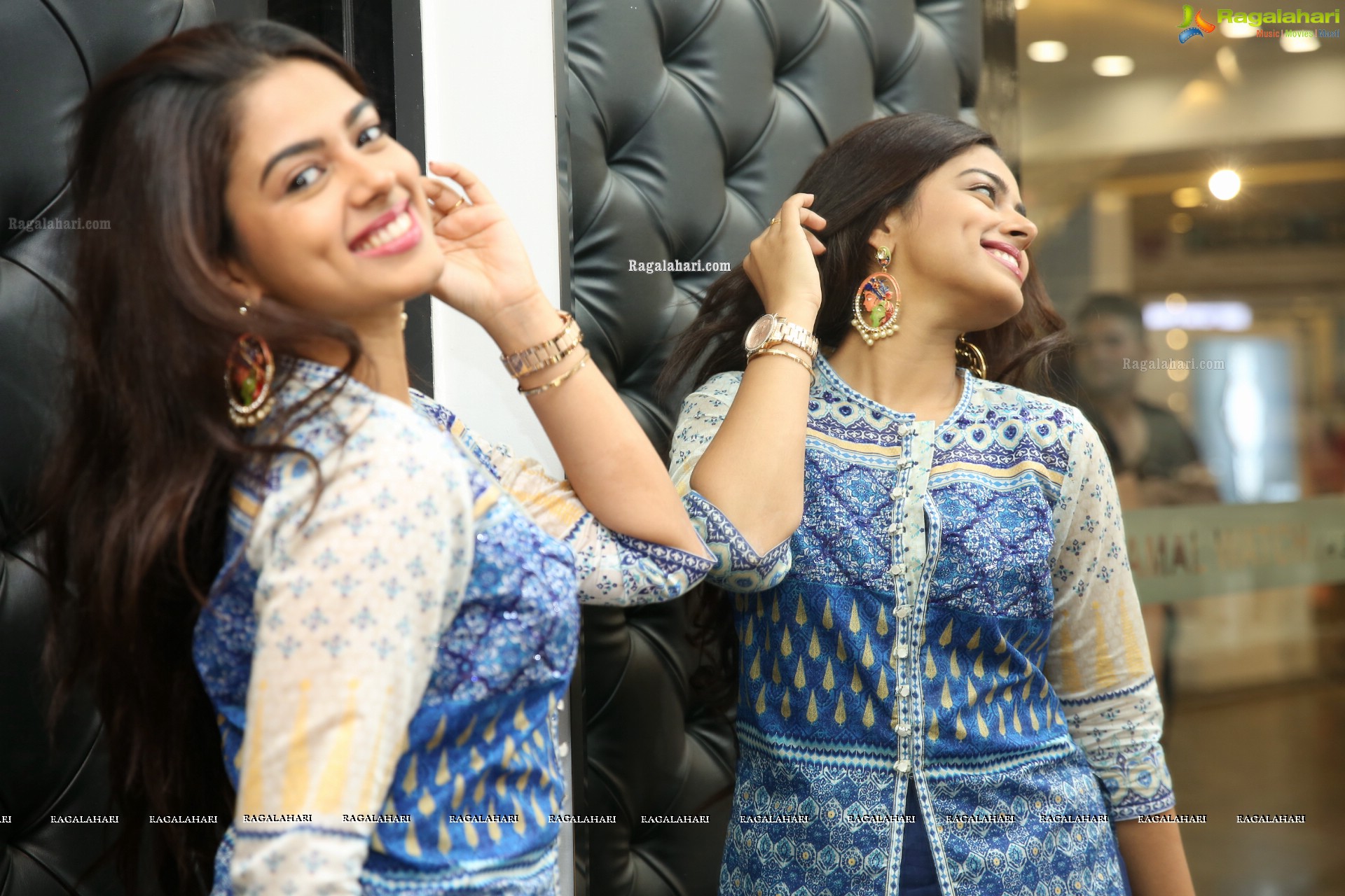 Siddhi Idnani @ Bajaj Electronics Lucky Draw Event - HD Gallery