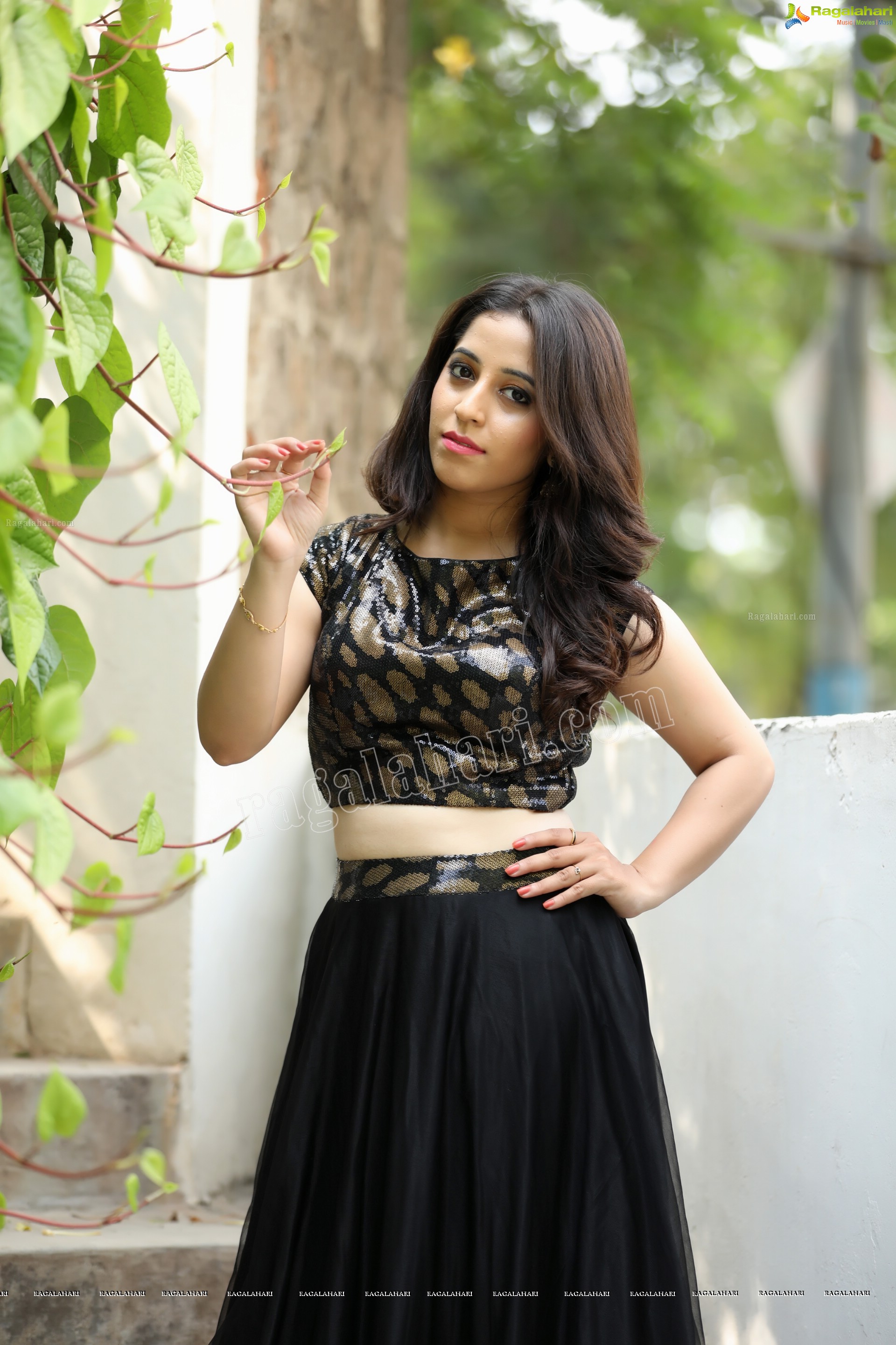 Naga Bhargavi (Exclusive Photo Shoot) (High Definition Photos)