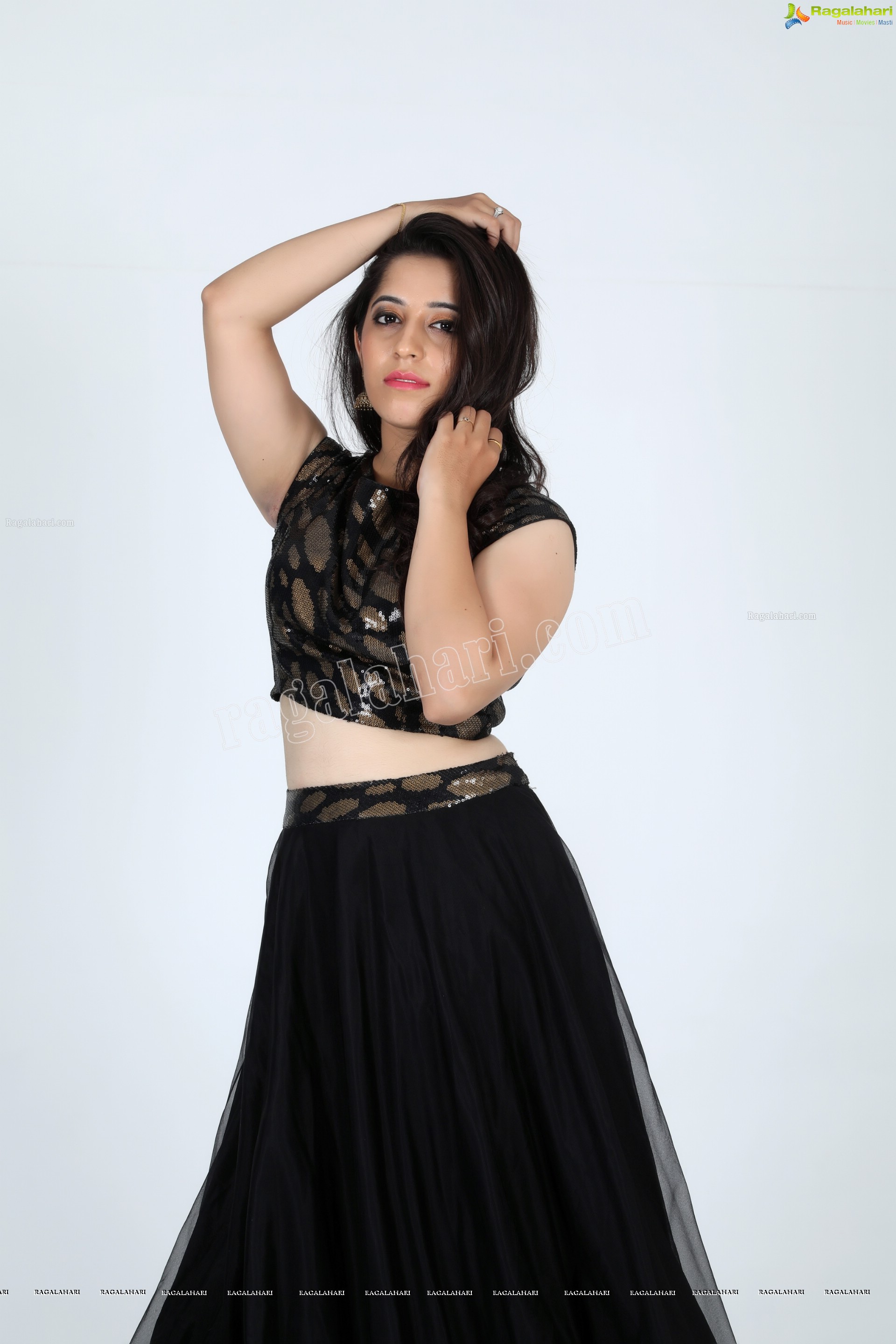 Naga Bhargavi (Exclusive Photo Shoot) (High Definition Photos)