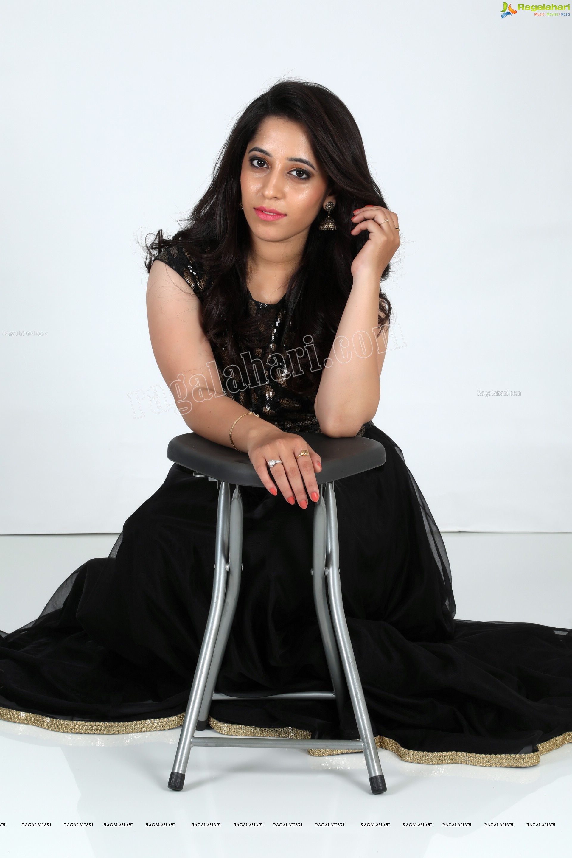 Naga Bhargavi (Exclusive Photo Shoot) (High Definition Photos)