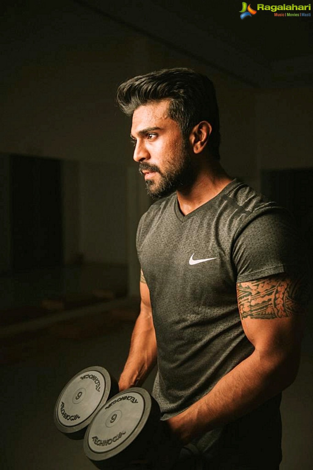 Ram Charan’s Workout At Gym Pics