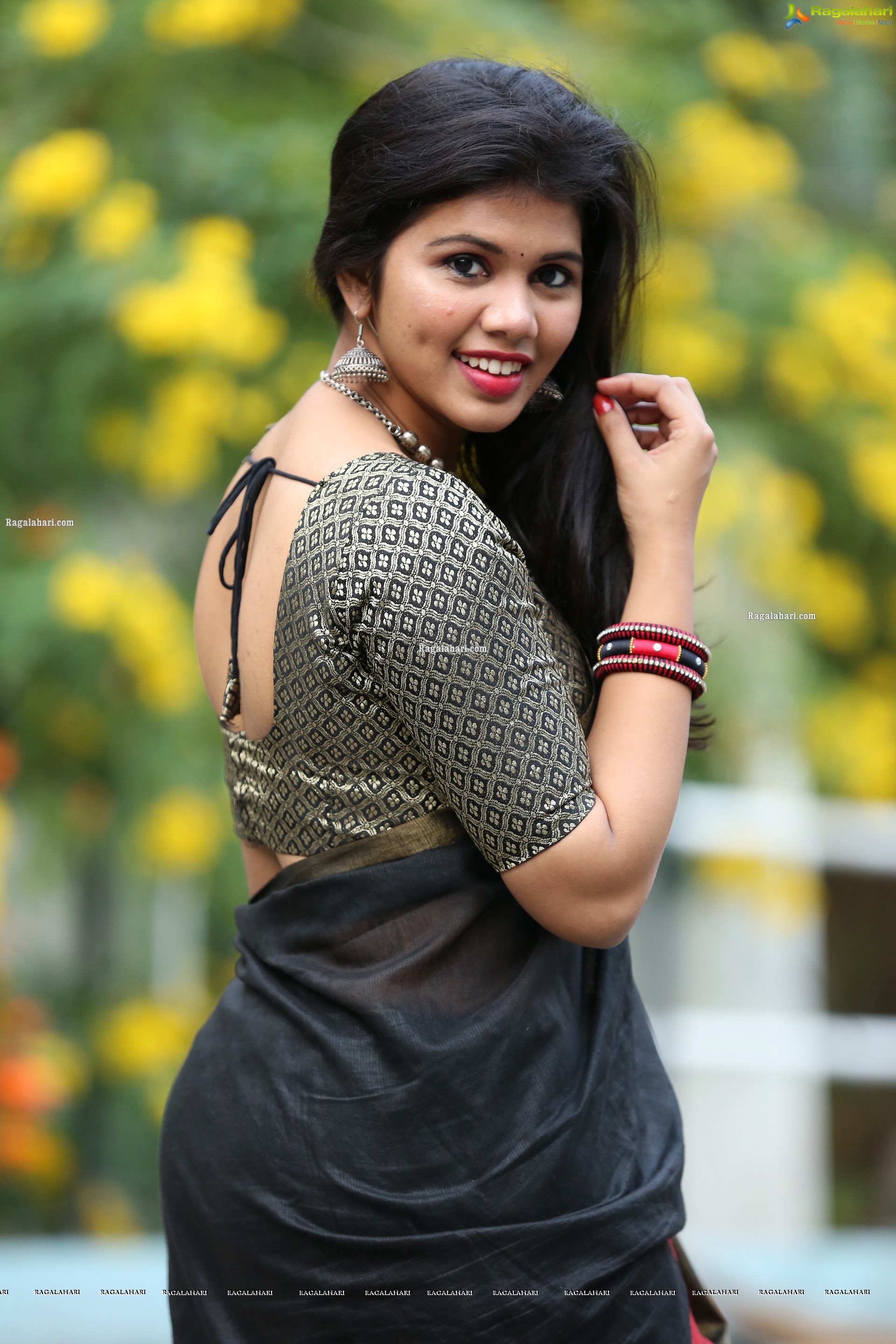 Divya Narni at National Silk Expo 2020 Launch - HD Gallery