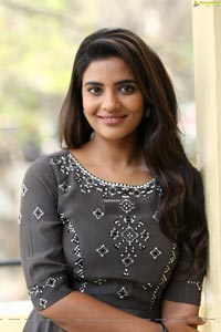 Aishwarya Rajesh at World Famous Lover Interview