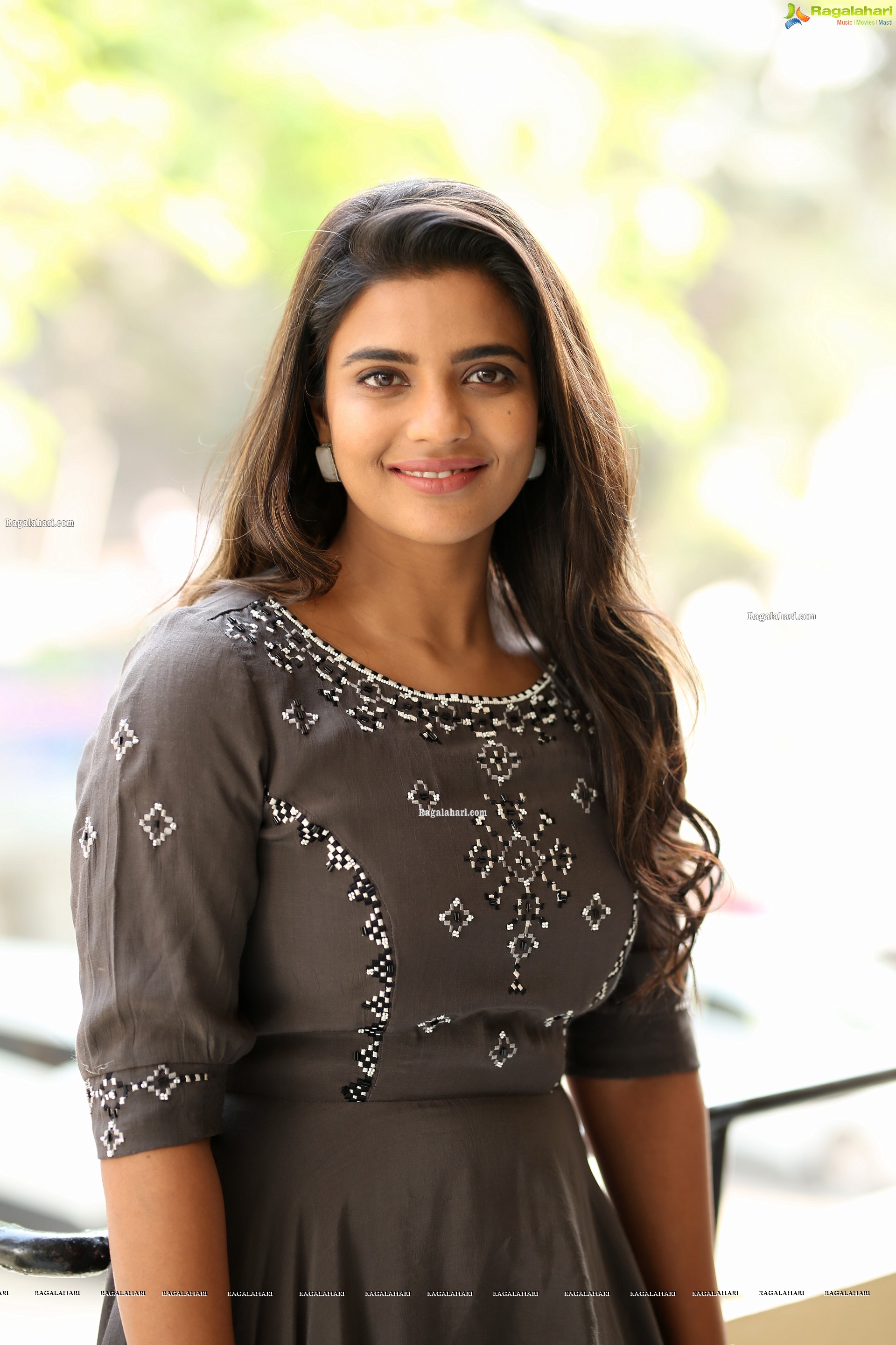 Aishwarya Rajesh at World Famous Lover Interview - HD Gallery