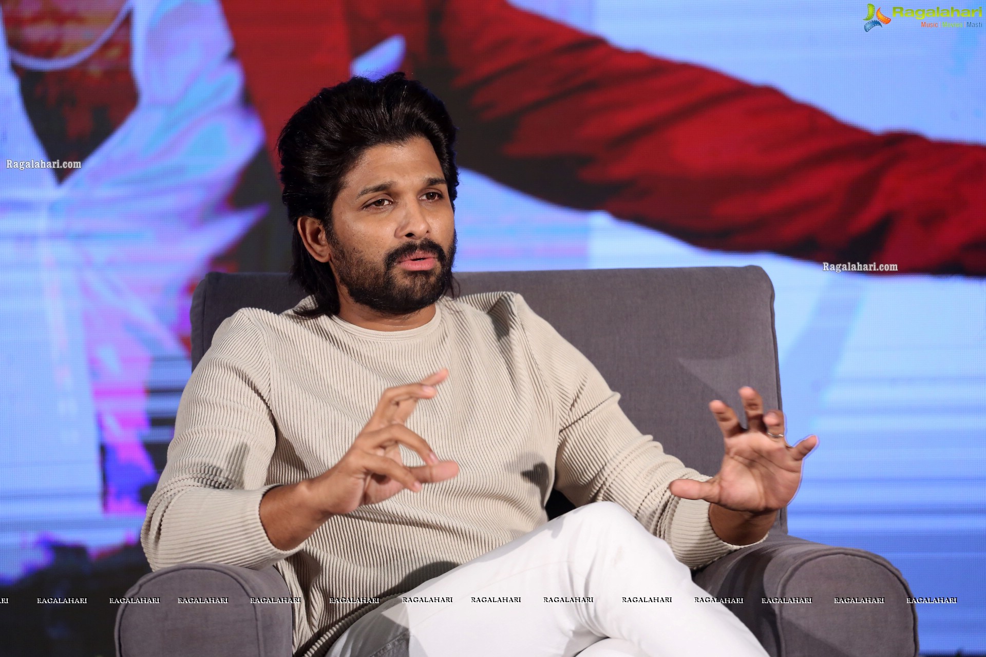 Allu Arjun at Alavaikuntapuramlo Movie Interview - HD Gallery