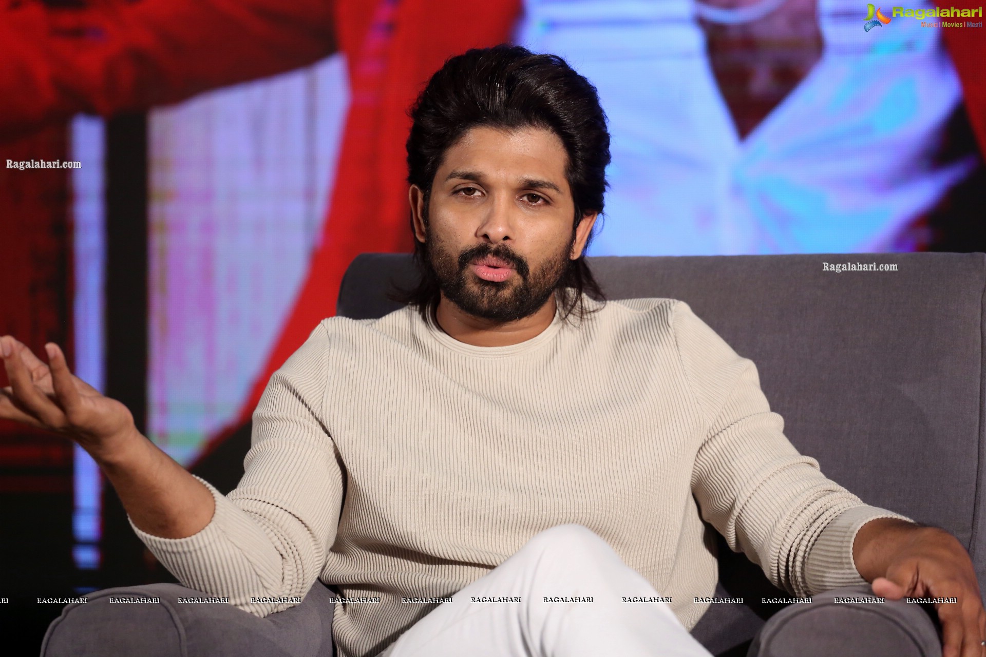 Allu Arjun at Alavaikuntapuramlo Movie Interview - HD Gallery