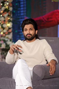 Allu Arjun at Alavaikuntapuramlo Interview