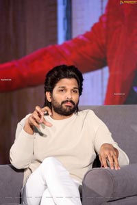 Allu Arjun at Alavaikuntapuramlo Interview