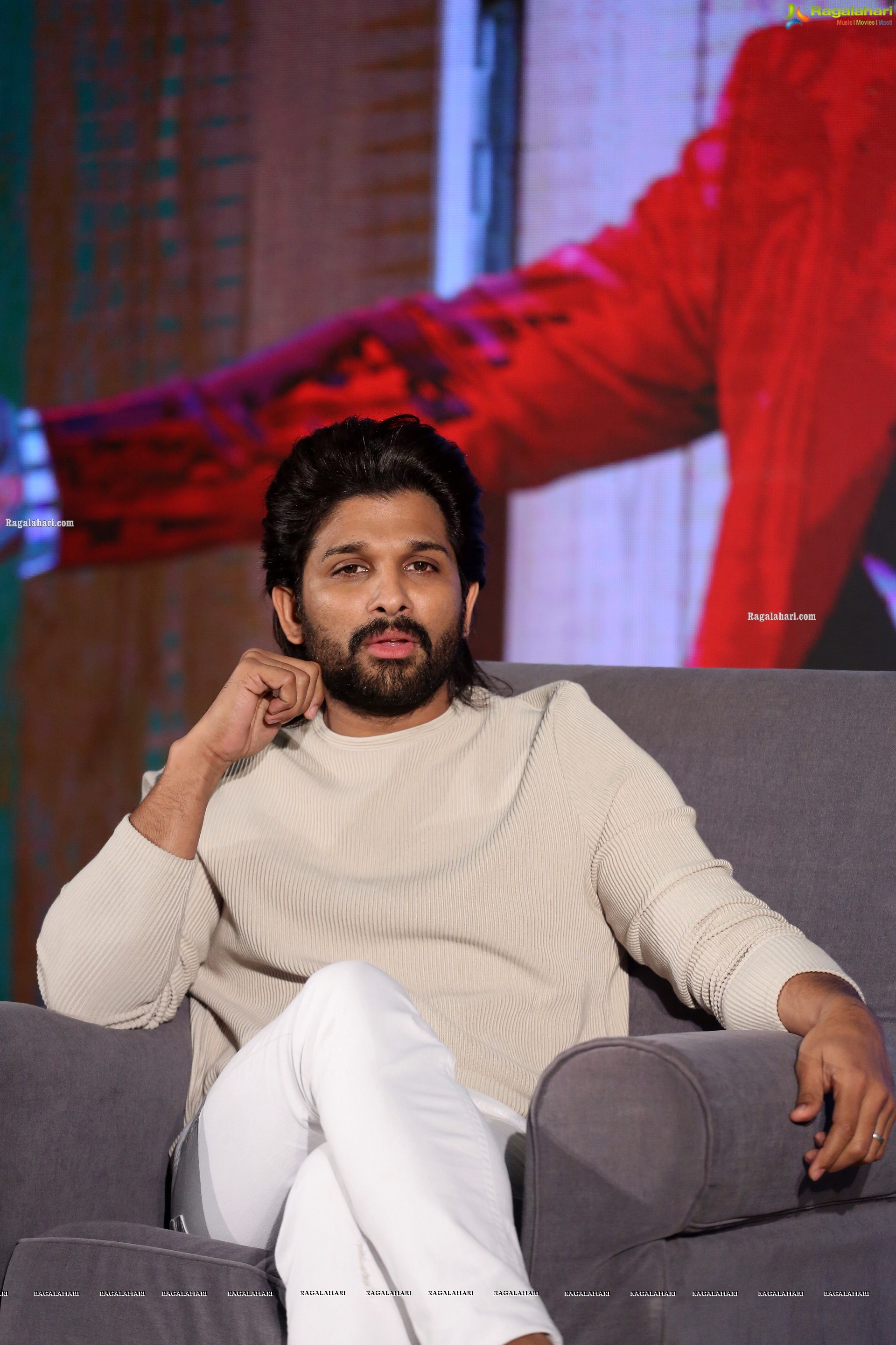 Allu Arjun at Alavaikuntapuramlo Movie Interview - HD Gallery