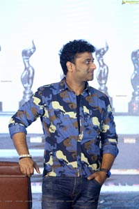 Devi Sri Prasad at Sarileru Neekevvaru Press Meet