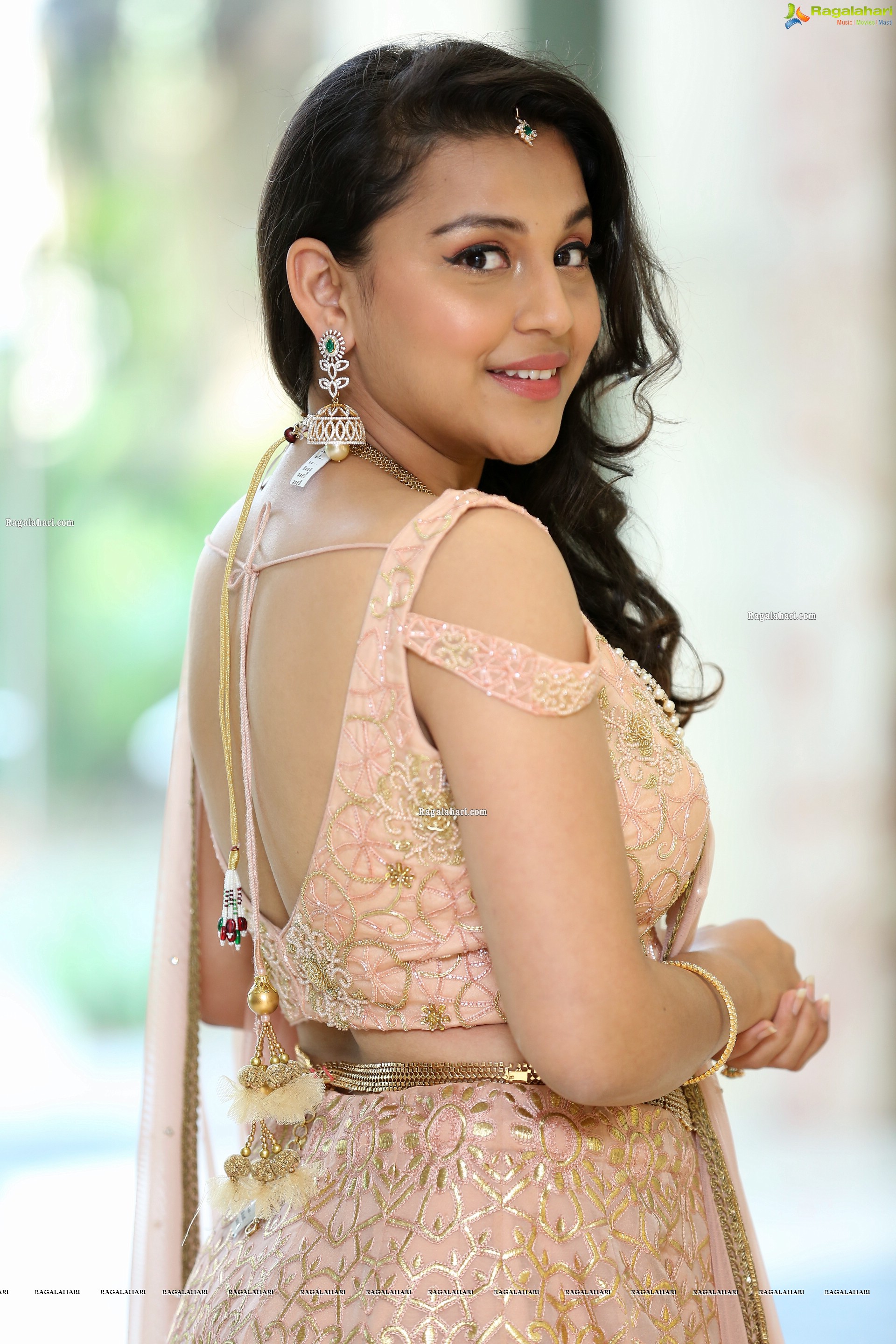 Disha at Sri Krishna Jewellers Mandap Wedding Collection Showcase - HD Gallery