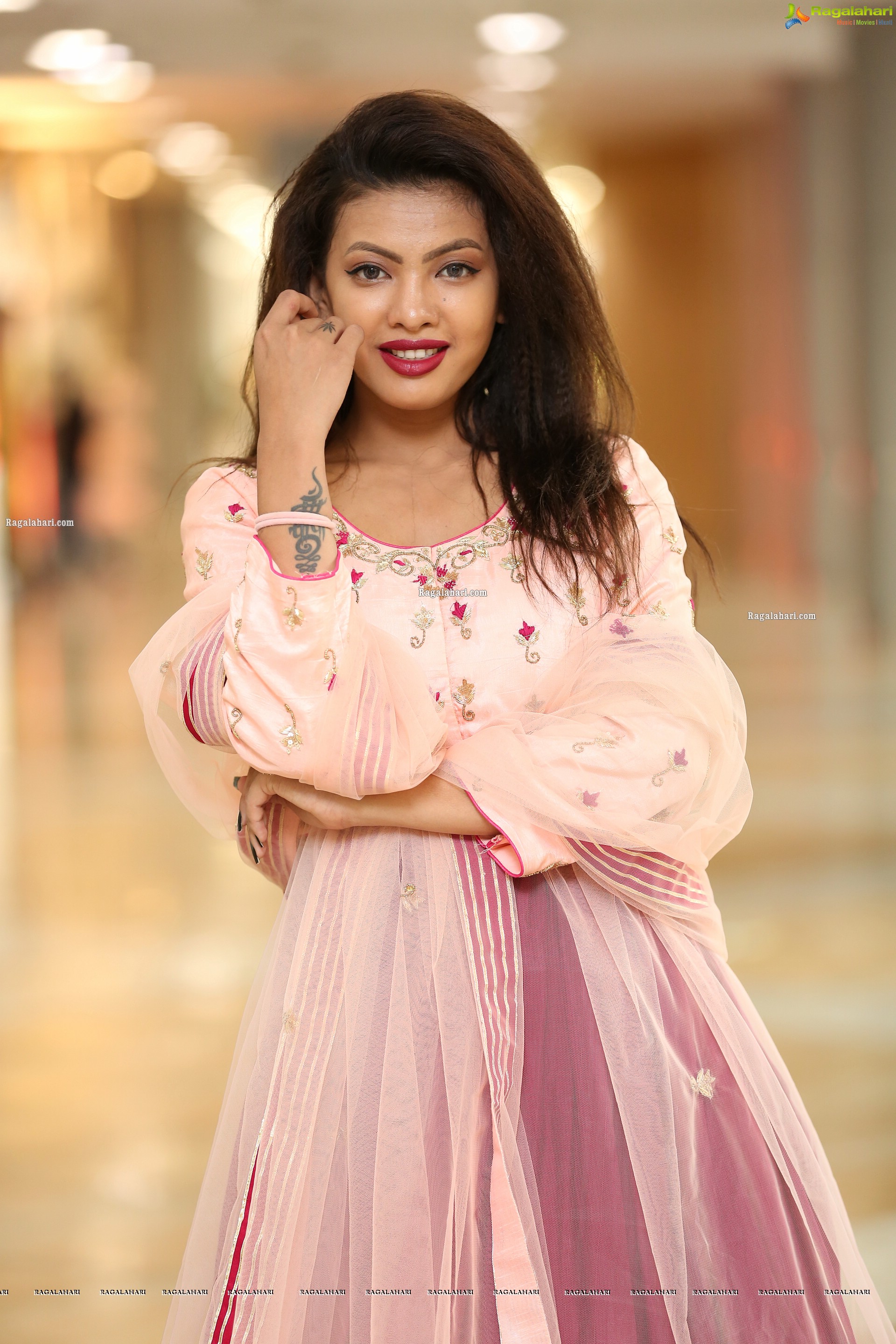 Kavita Mahatho at Hi Life Exhibition Curtain Raiser & Fashion Showcase Jan 2020 - HD Gallery