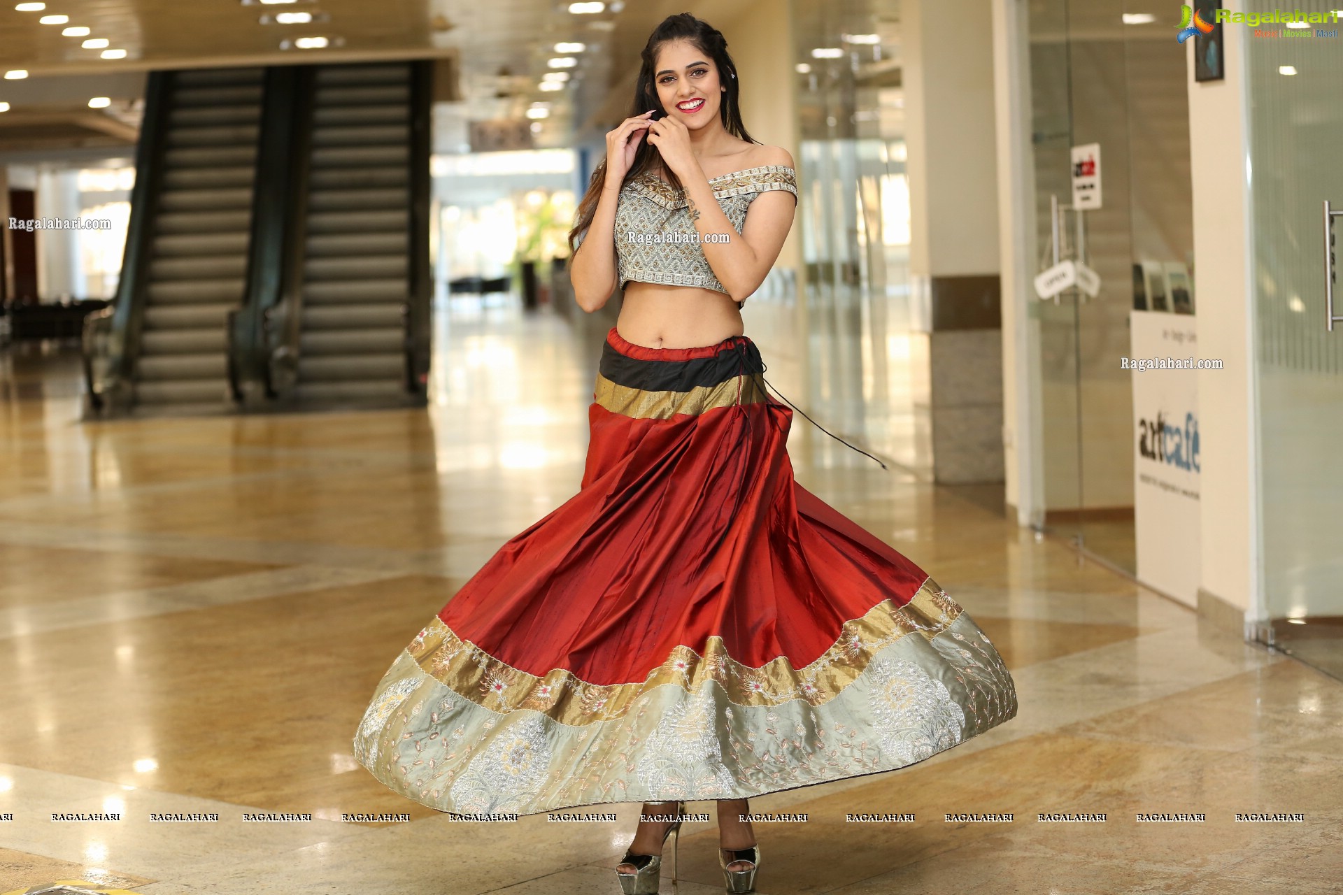 Kritya Sudha at Hi-Life Exhibition Curtain Raiser & Fashion Showcase Jan 2020 - HD Gallery