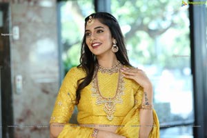 Kritya Sudha Karda at Sri Krishna Jewellers