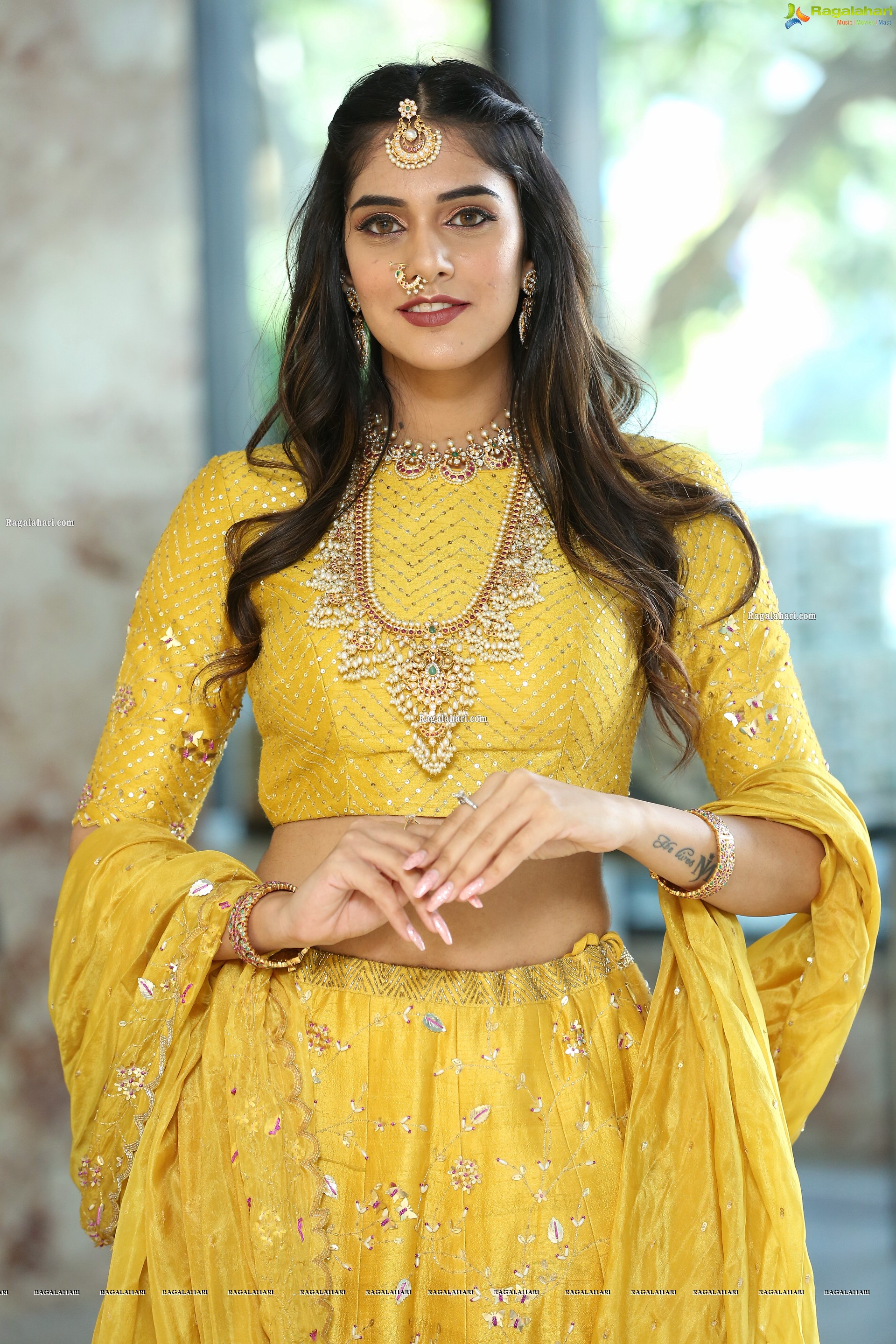 Kritya Sudha Karda at Sri Krishna Jewellers Mandap Wedding Collection Showcase - HD Gallery