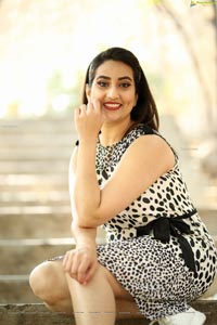 Manjusha at Choosi Choodangane Press Meet