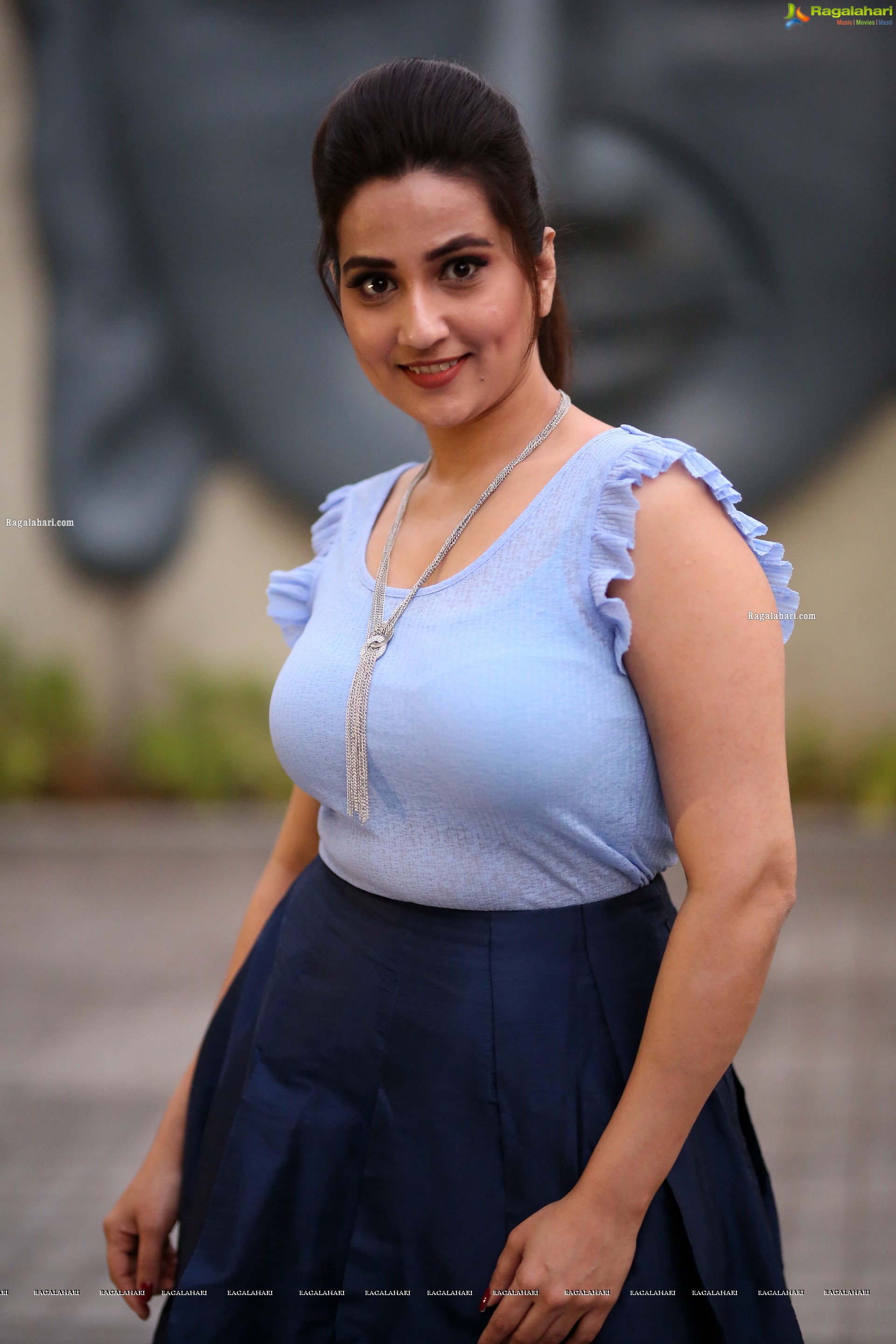 Manjusha @ Sarileru Neekevvaru Thanks Meet - HD Gallery