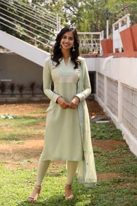 Meenakshi Chaudhary at Ichata Vahanamulu Niluparadu Muhurat