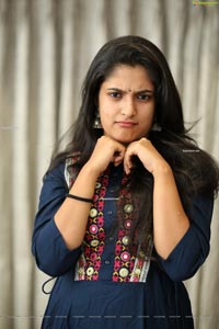 Meenakshi Dinesh Exclusive HD photoshoot