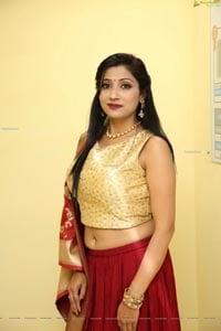 Neha Panigrahy at fbb Sankranthi Collection